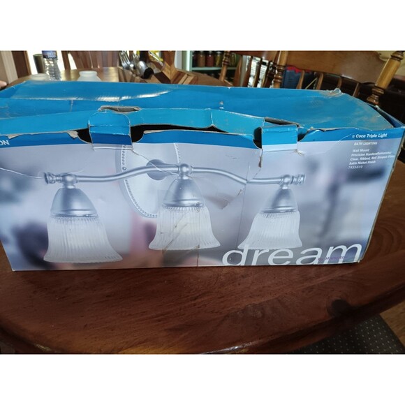 Dream by Hampton Coco Triple Light Bath Lighting Wall Mount 20.5"x10.5" - Picture 7 of 11
